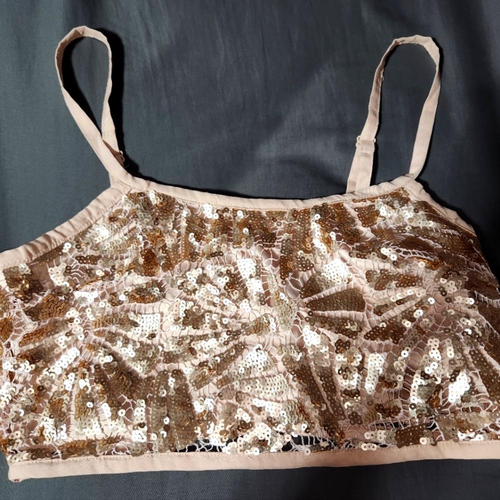 Forever21 crop top (m)